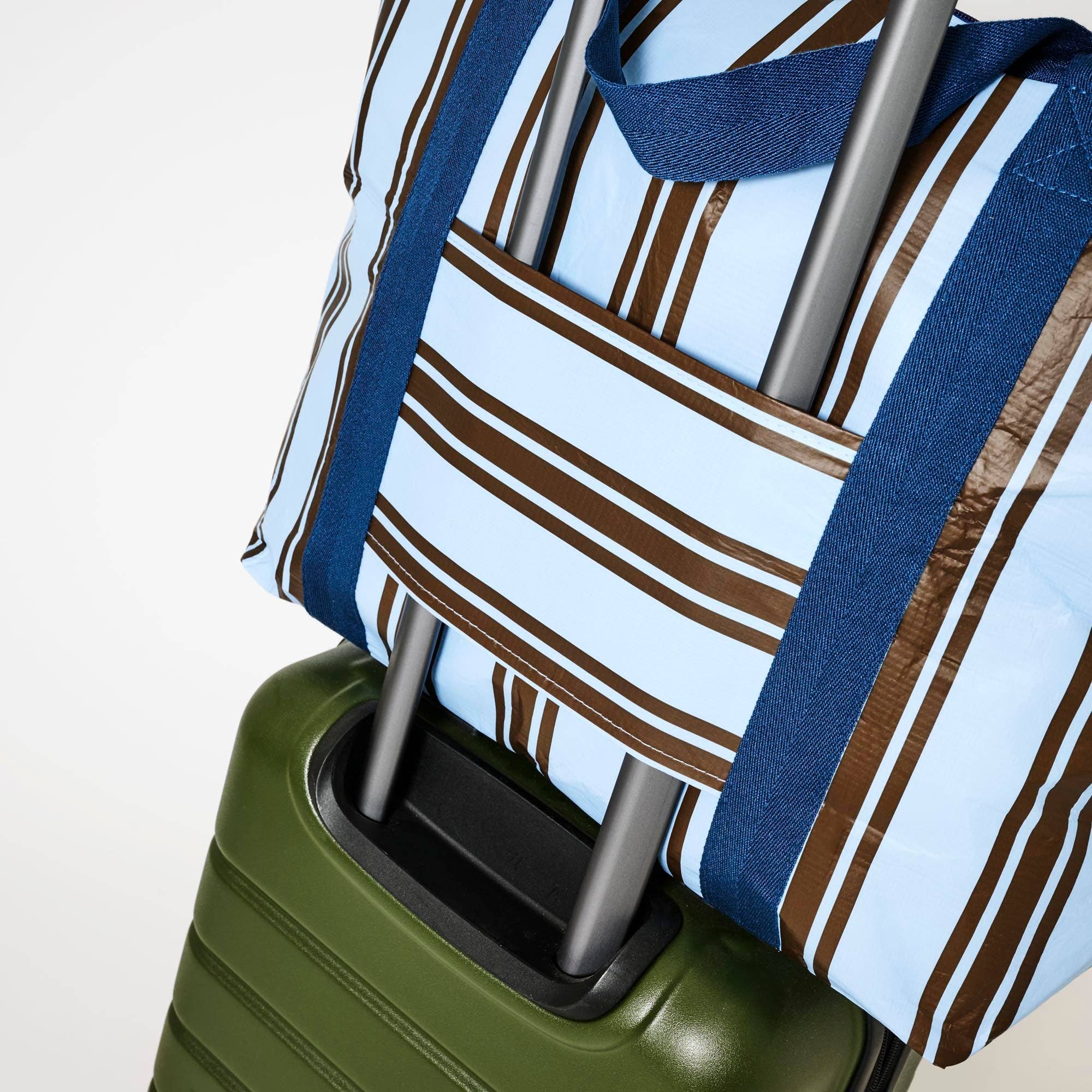 Zip Medium Tote – Oxford Stripe