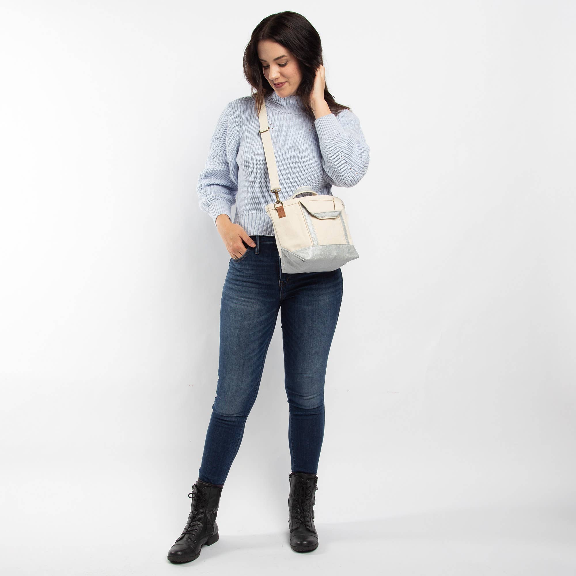 Crossbody Tote: Silver