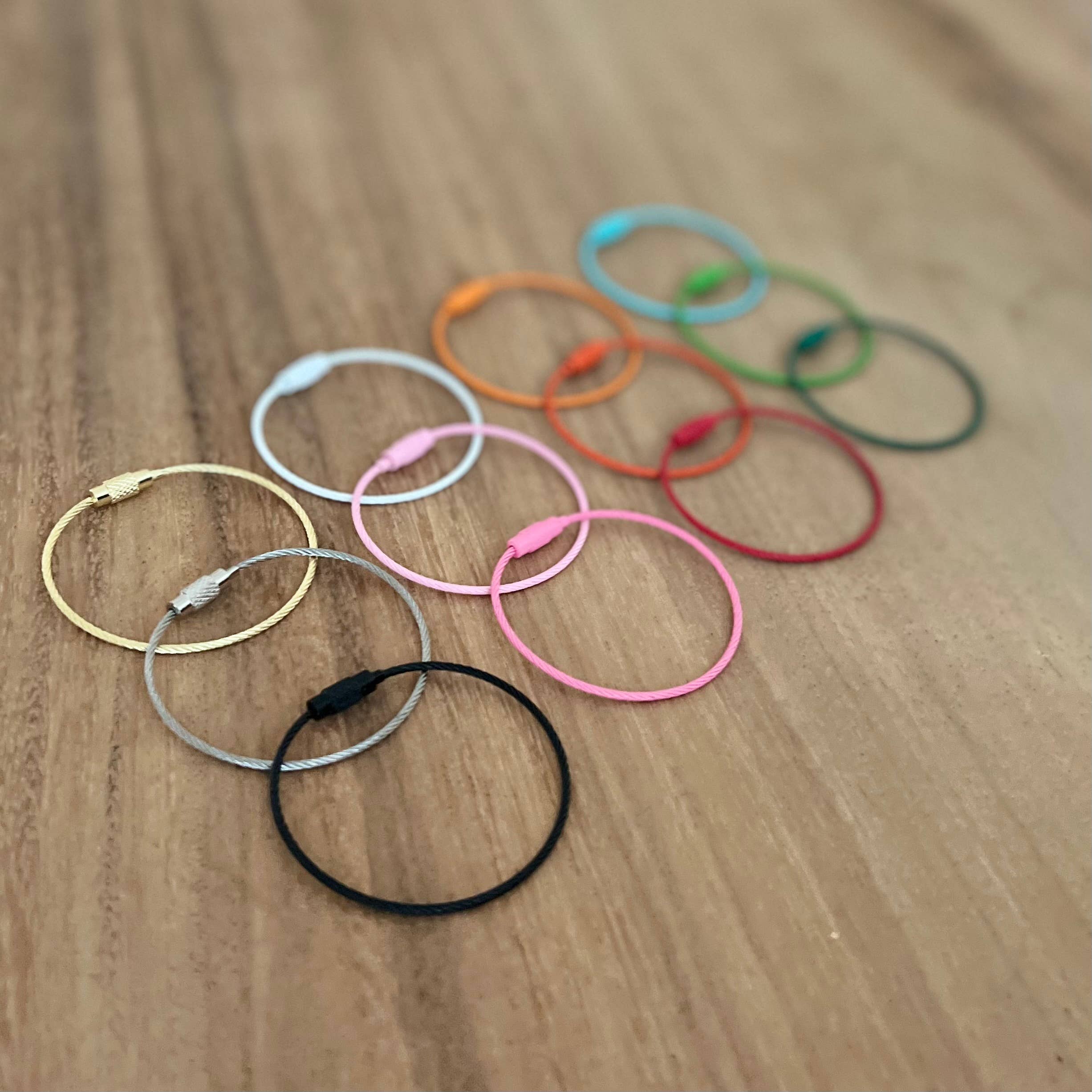 Stainless Steel Wire Rope Key Rings: Light Pink