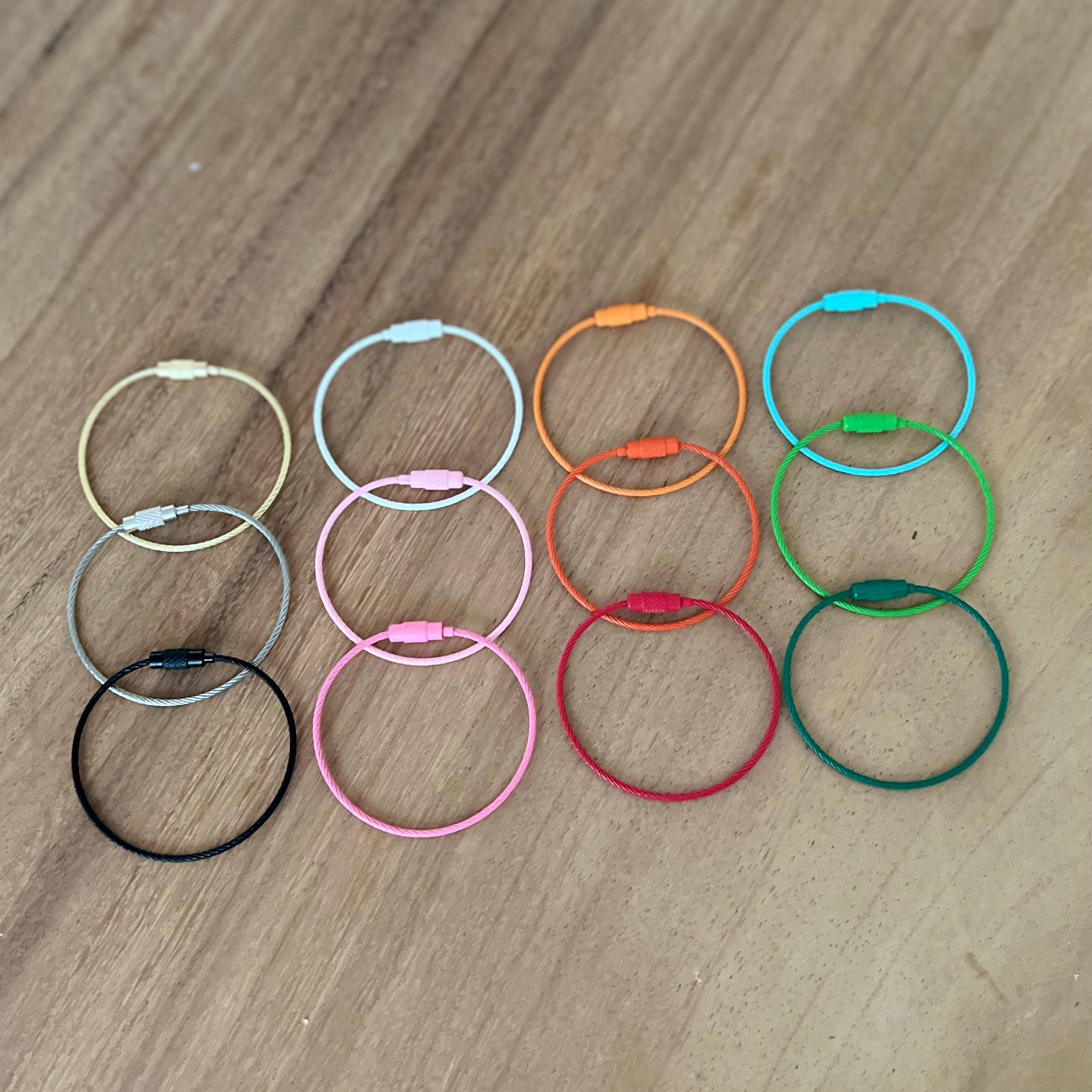 Stainless Steel Wire Rope Key Rings: Light Green