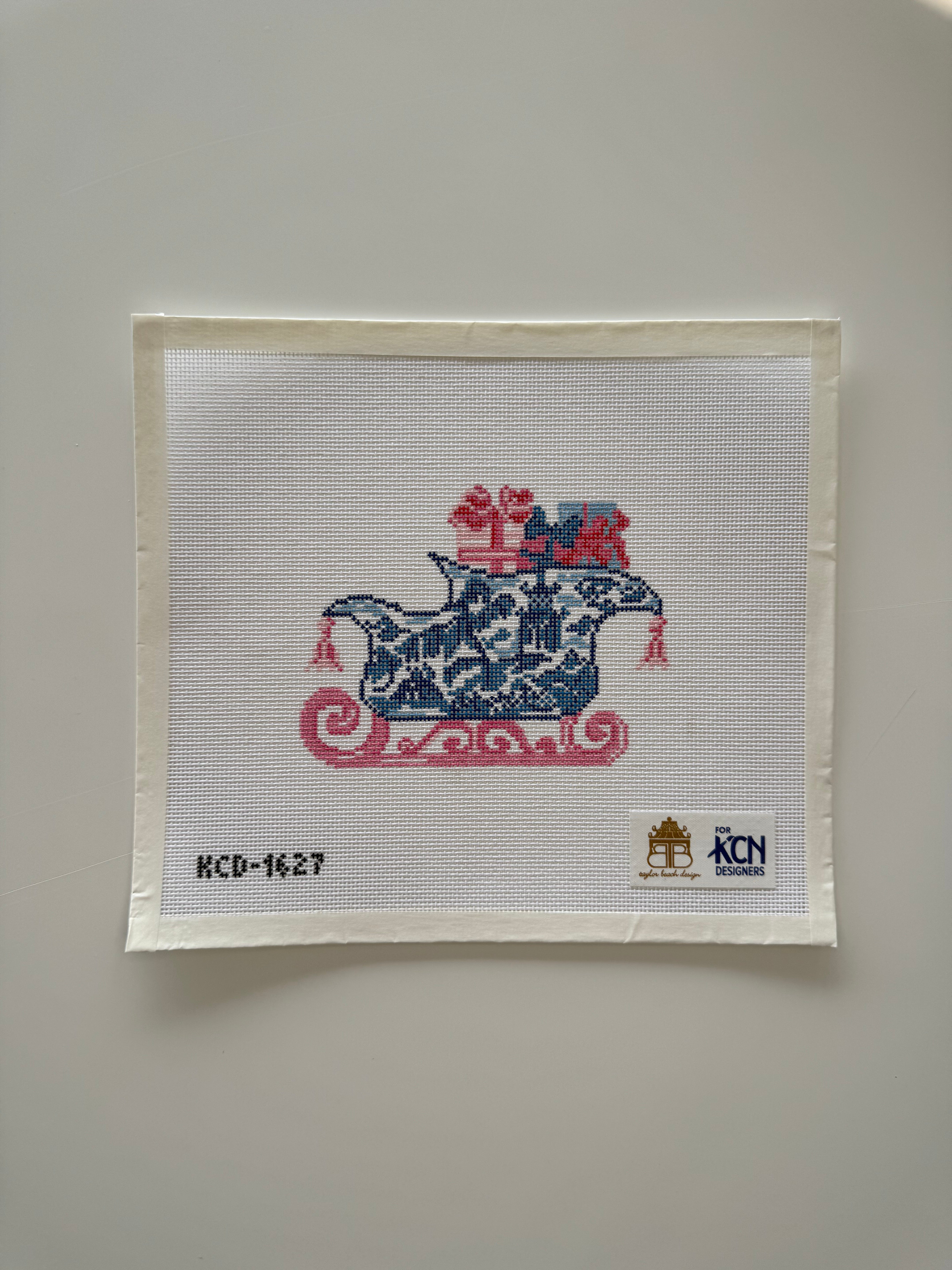 Chinois Sleigh Canvas