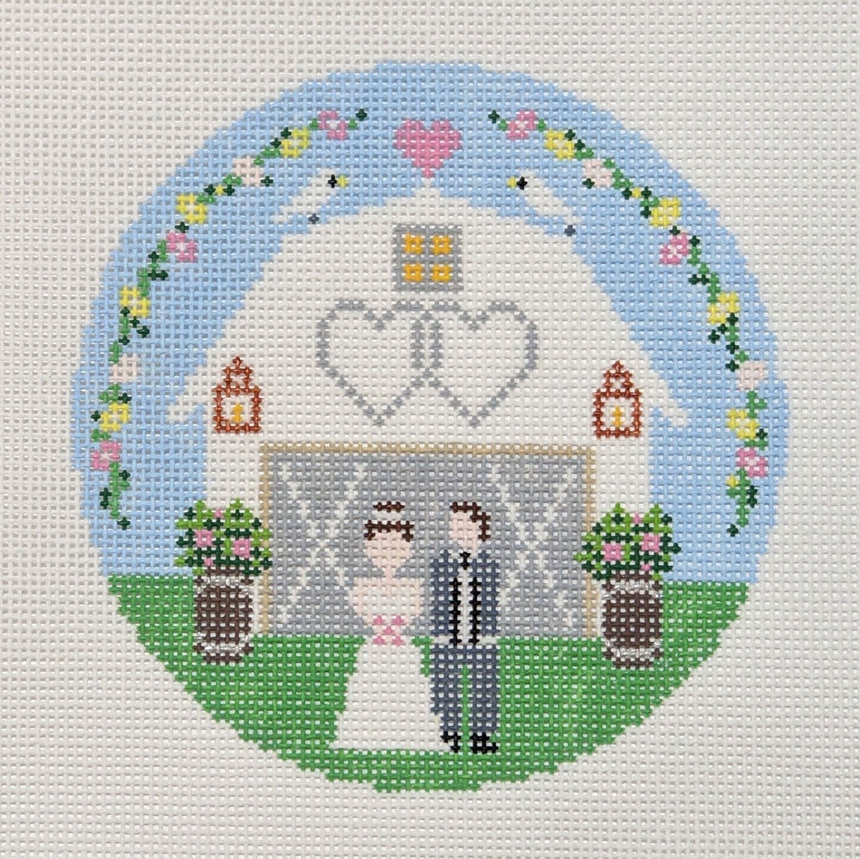 Wedding Barn Round Canvas