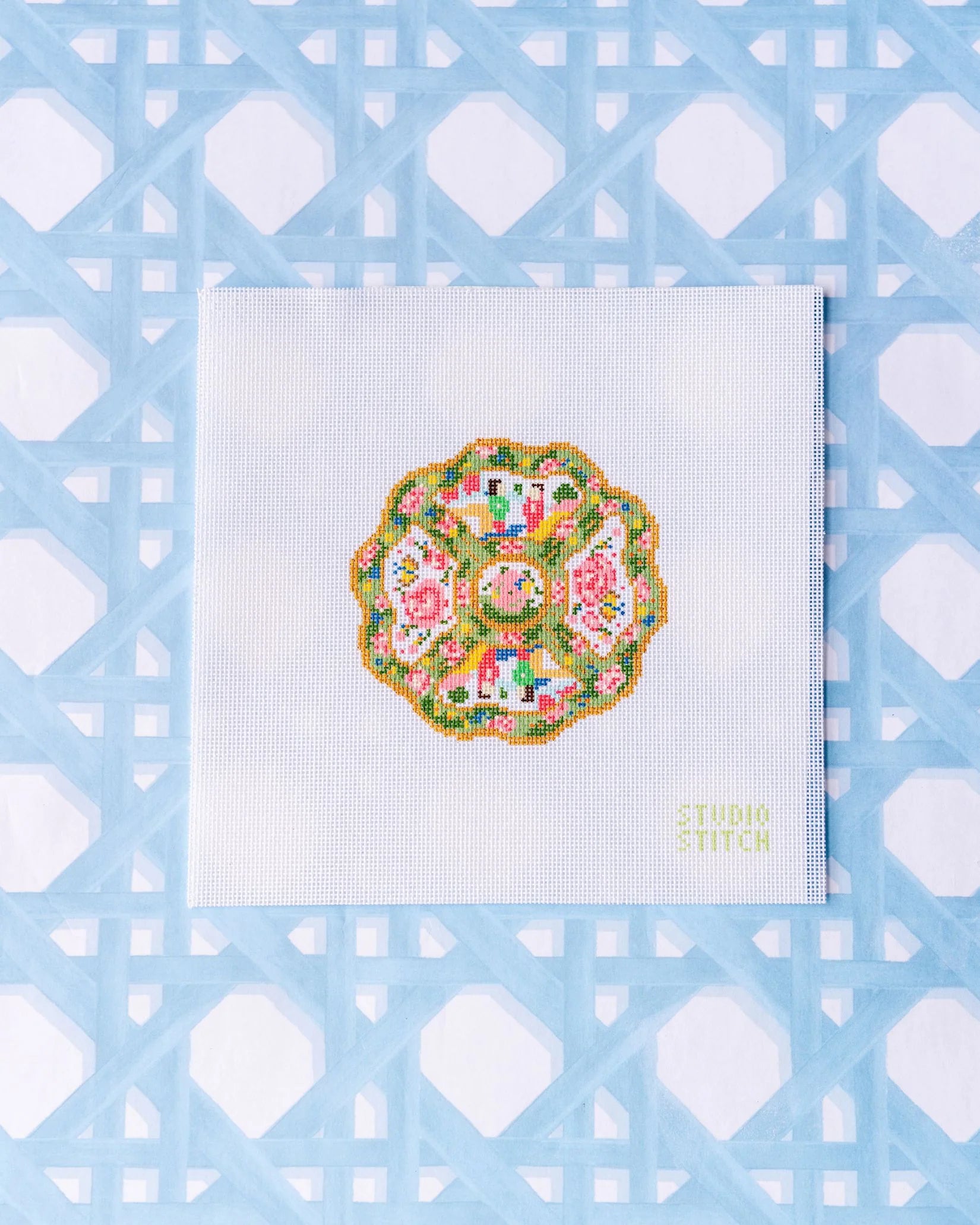 Scalloped Rose Medallion Canvas