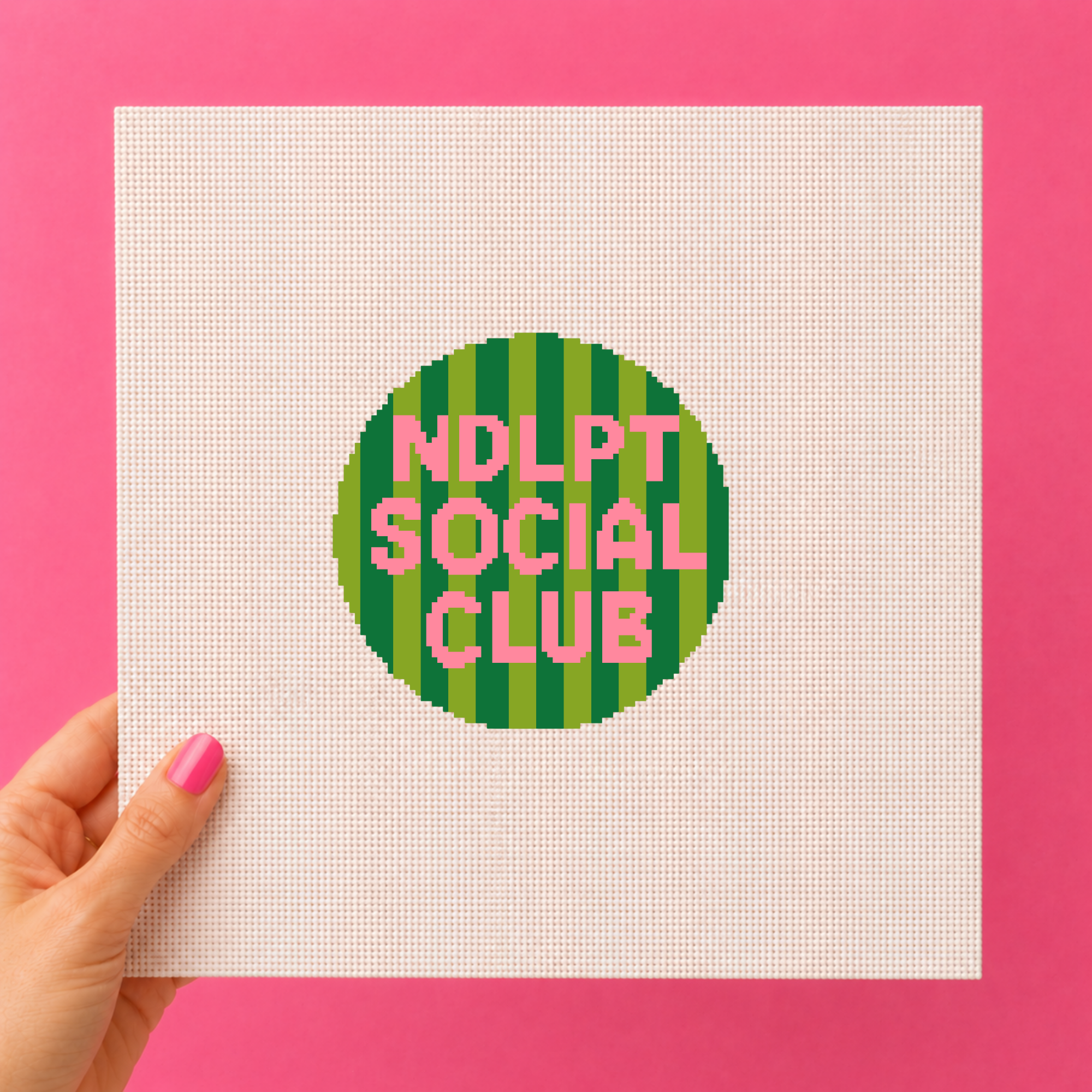 Social Club 18 Mesh Needlepoint Canvas |4" | round