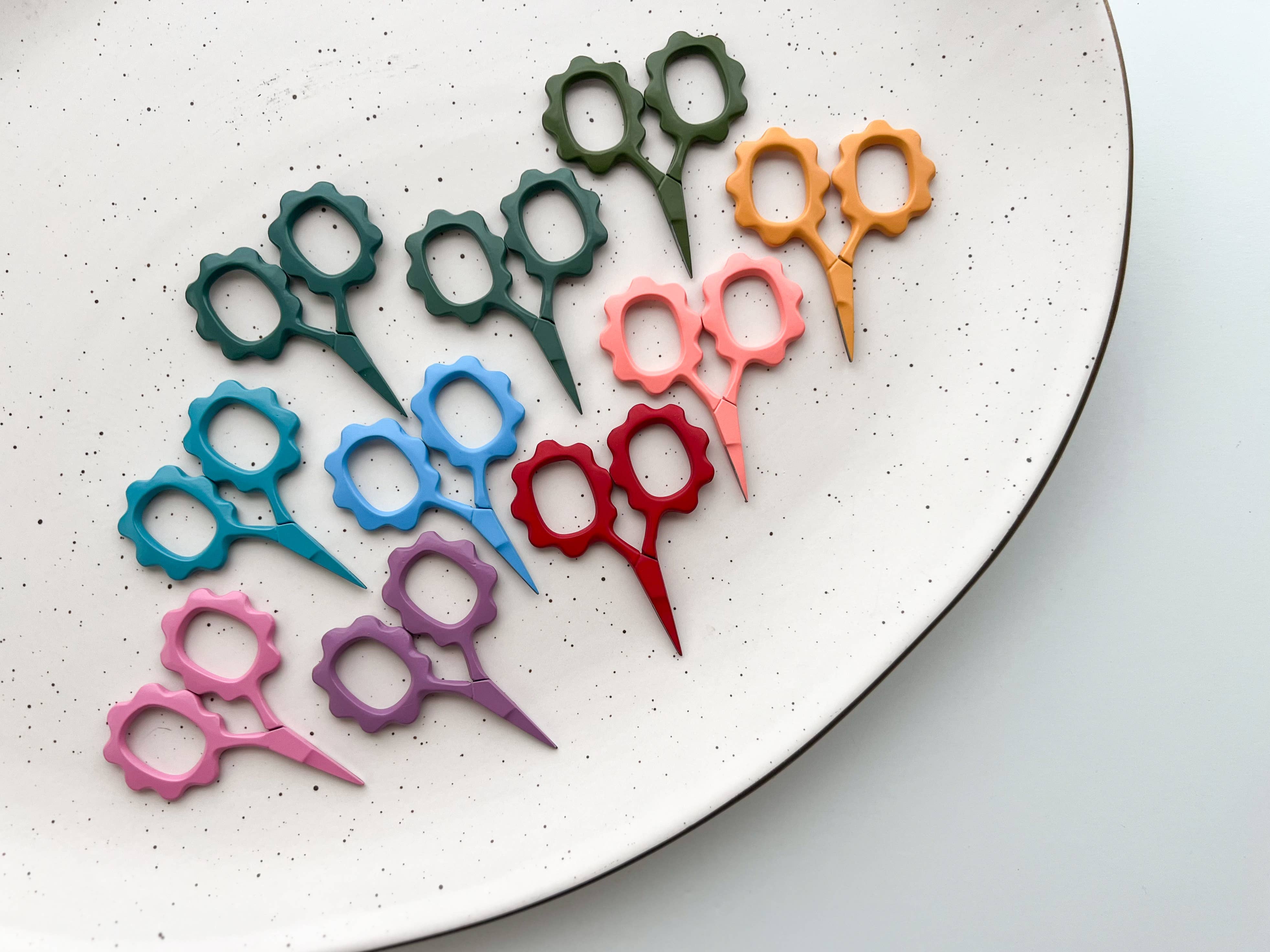 Small Flower scissors, tiny embroidery scissors: Turquoise (Copy)
