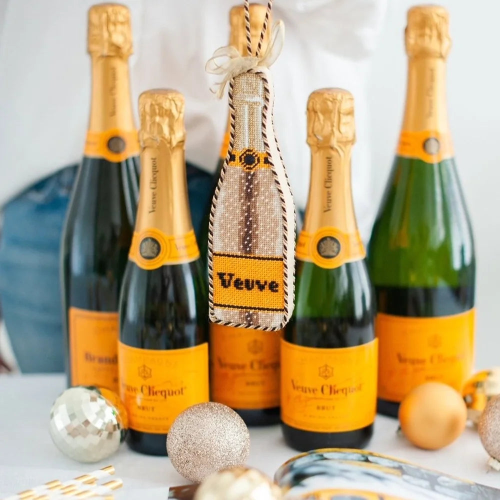 Veuve Bottle - Antelope Champagne Canvas