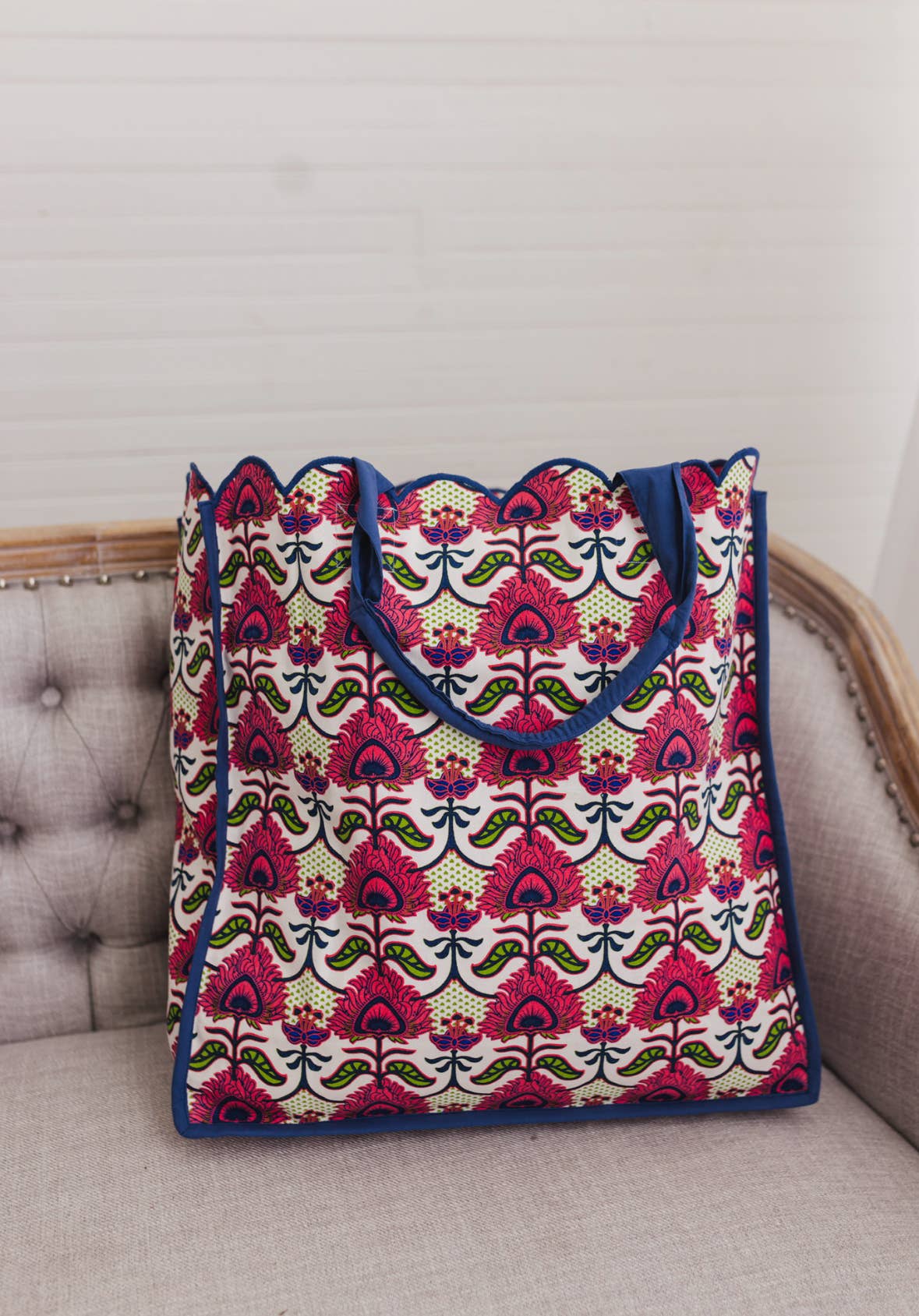 Primrose Luxe | Quilted Scalloped Large Tote Bag