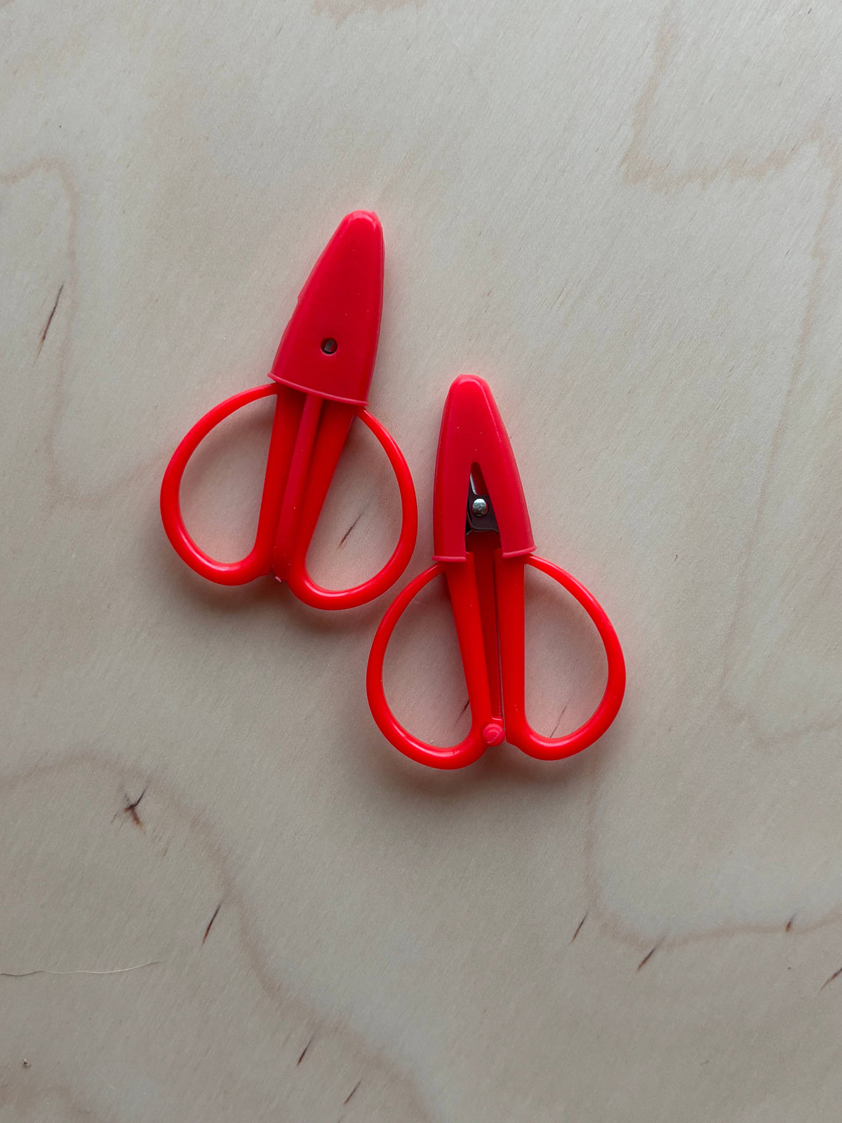 Mini Scissors - Pastel - for Knitting Crochet Sewing etc: Pale Yellow