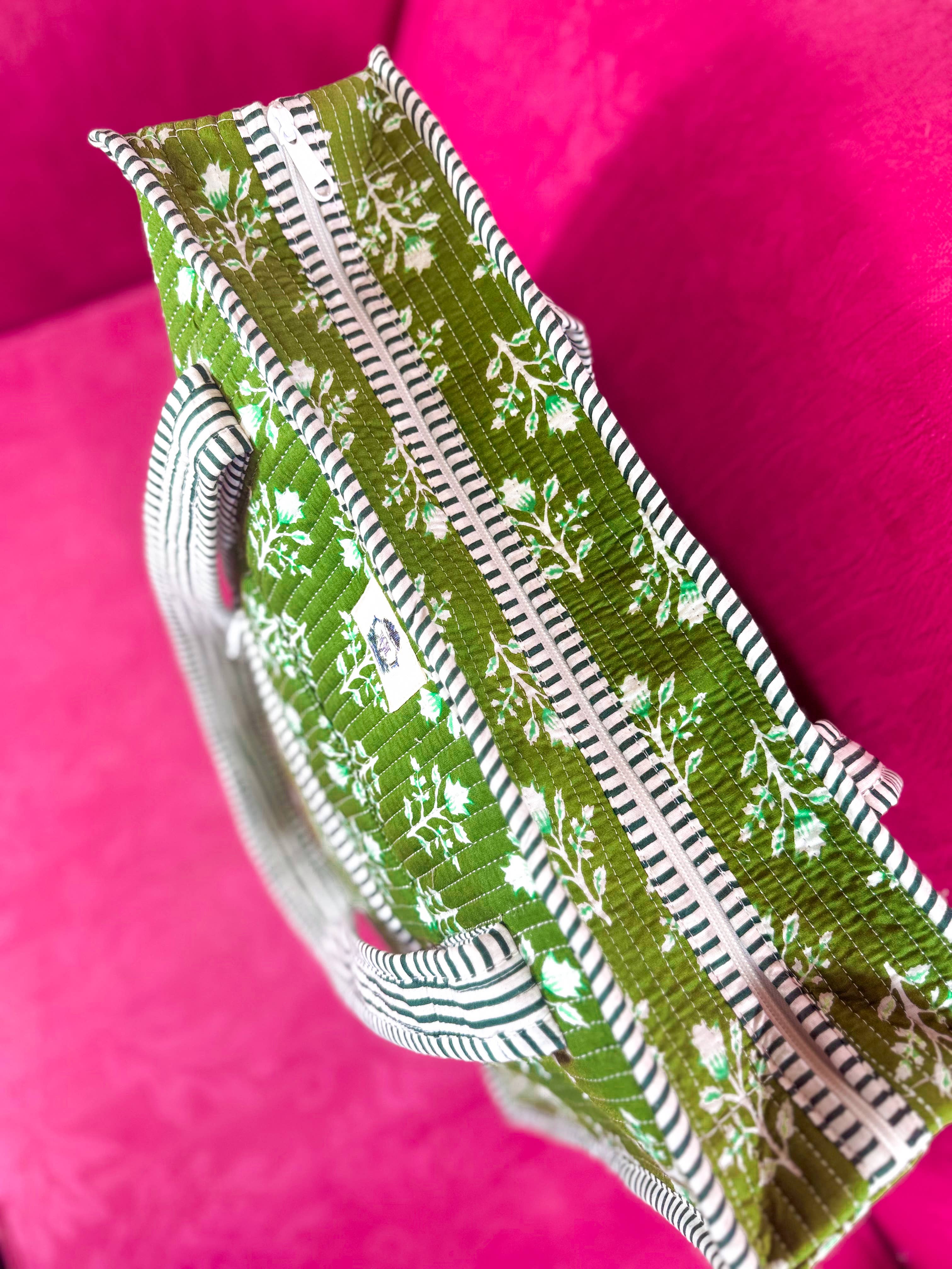 Emerald Bay | Large Quilted Zipper Tote Bag