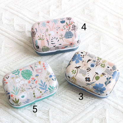 Small Magnetic Needle Case : Lemon