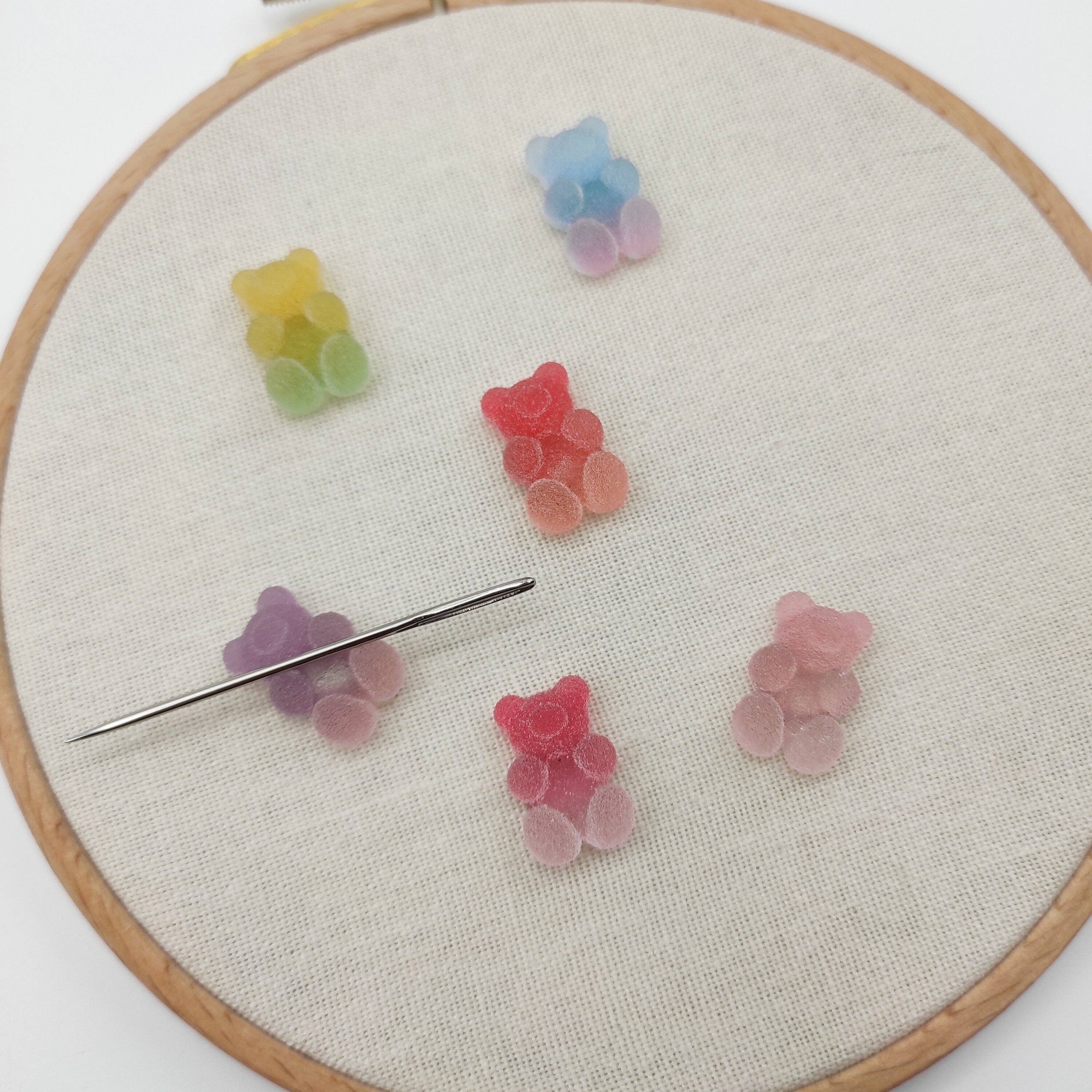 Sour gammy bear small needle minder: 1 / Gradient Color