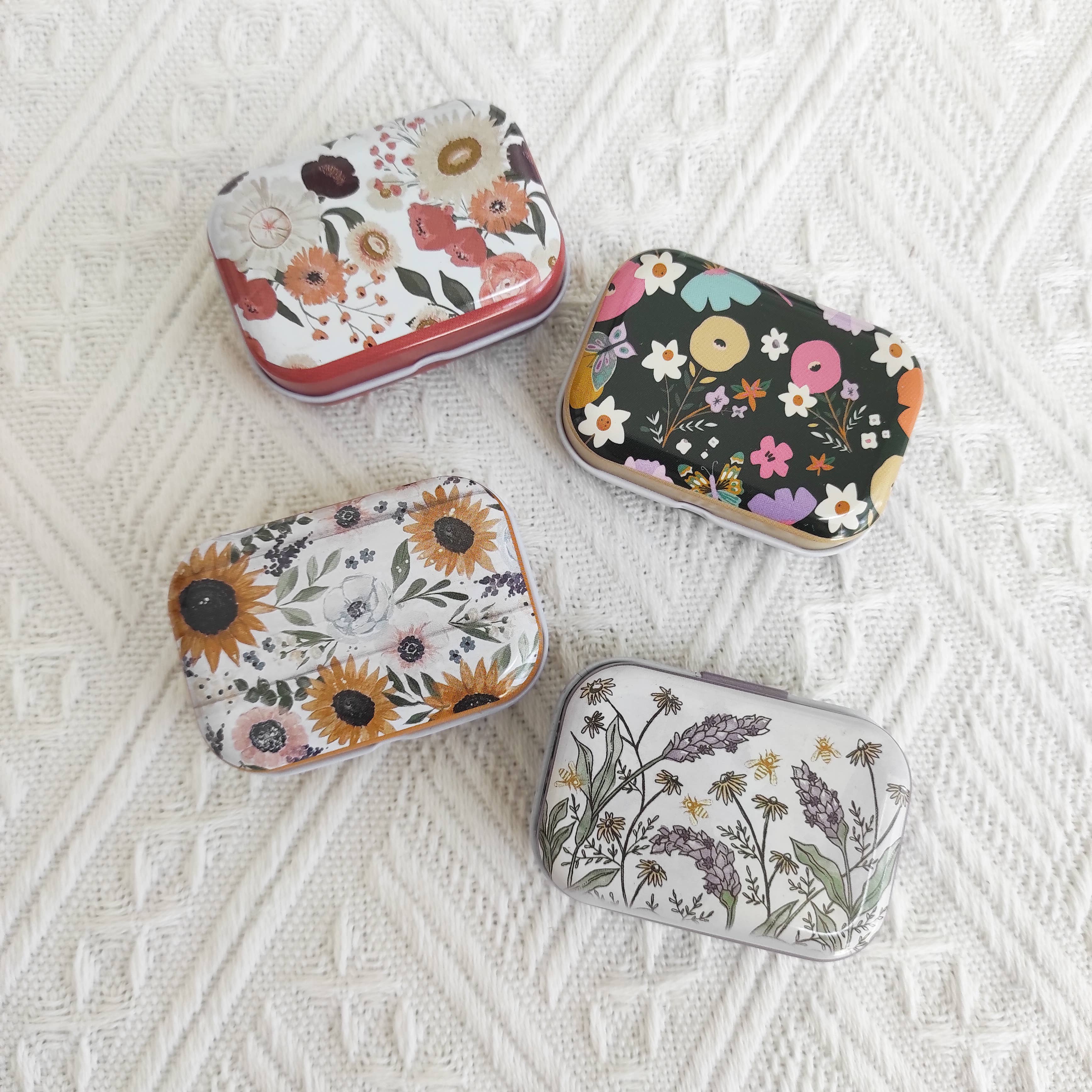 Small Magnetic Needle Case : Lemon