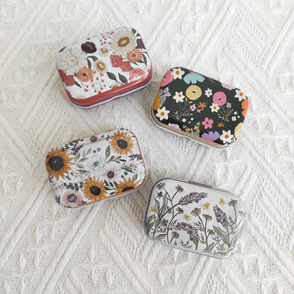 Small Magnetic Needle Case : Lemon