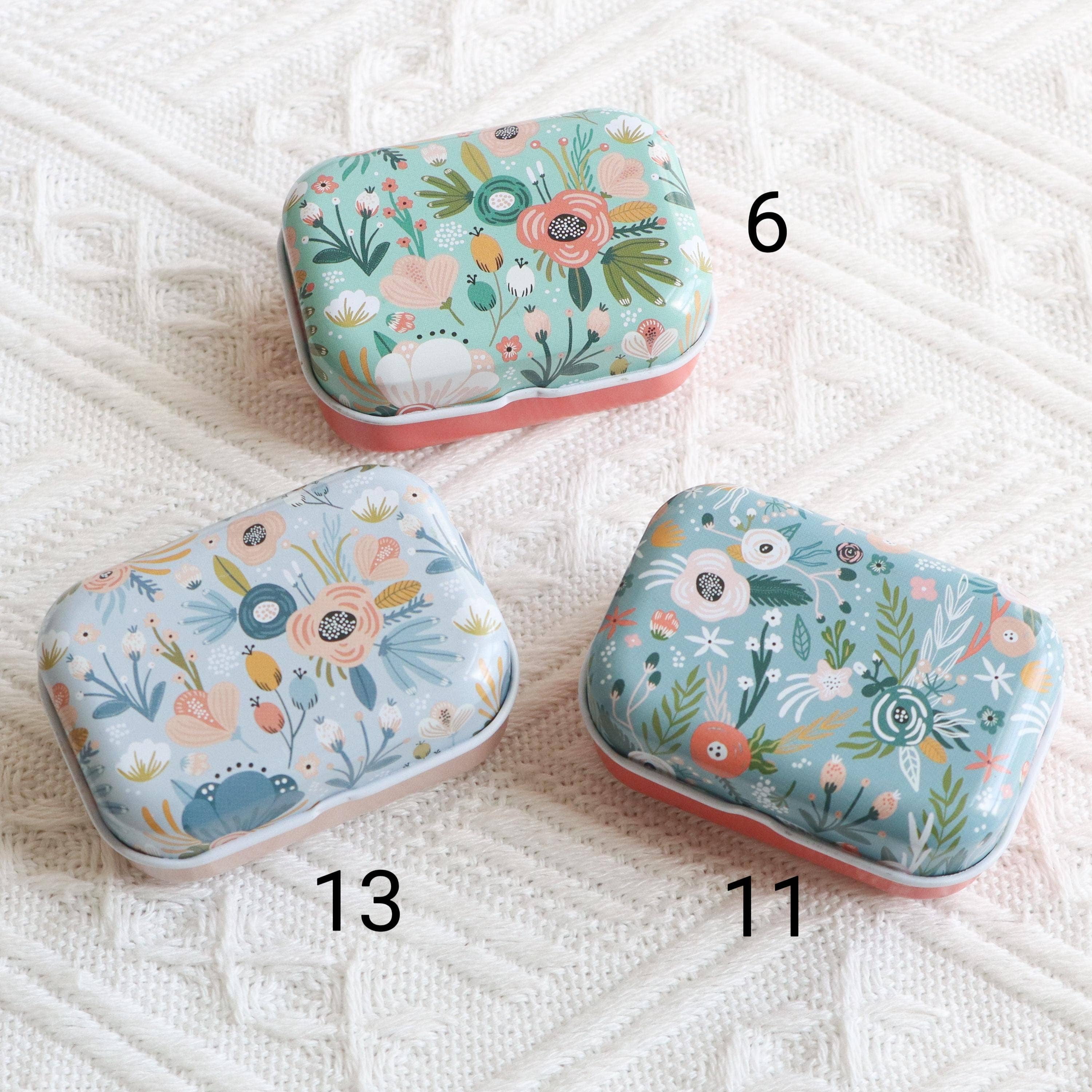 Small Magnetic Needle Case : Floral A