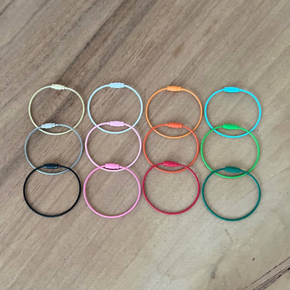 Stainless Steel Wire Rope Key Rings: Red