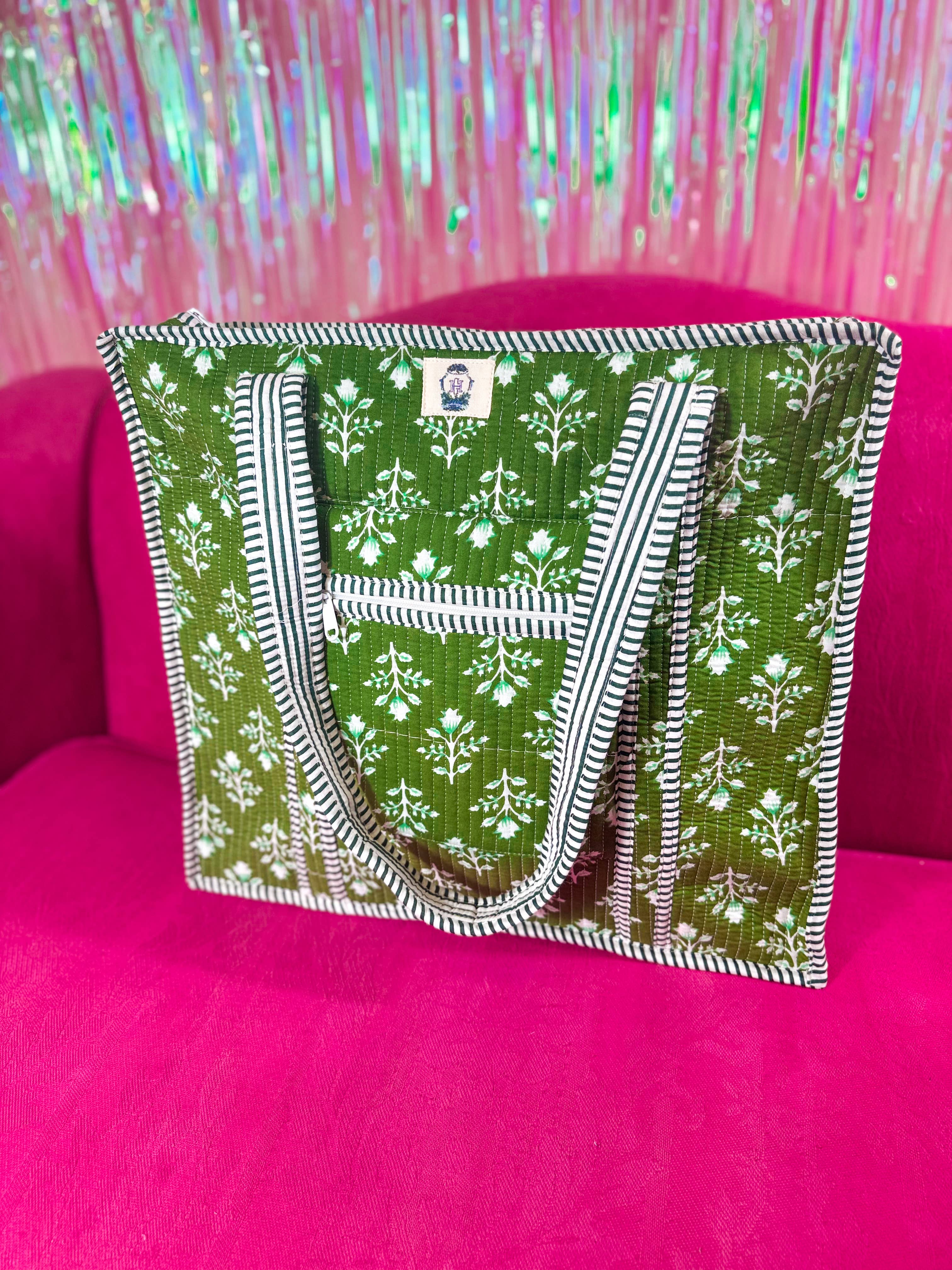 Emerald Bay | Large Quilted Zipper Tote Bag