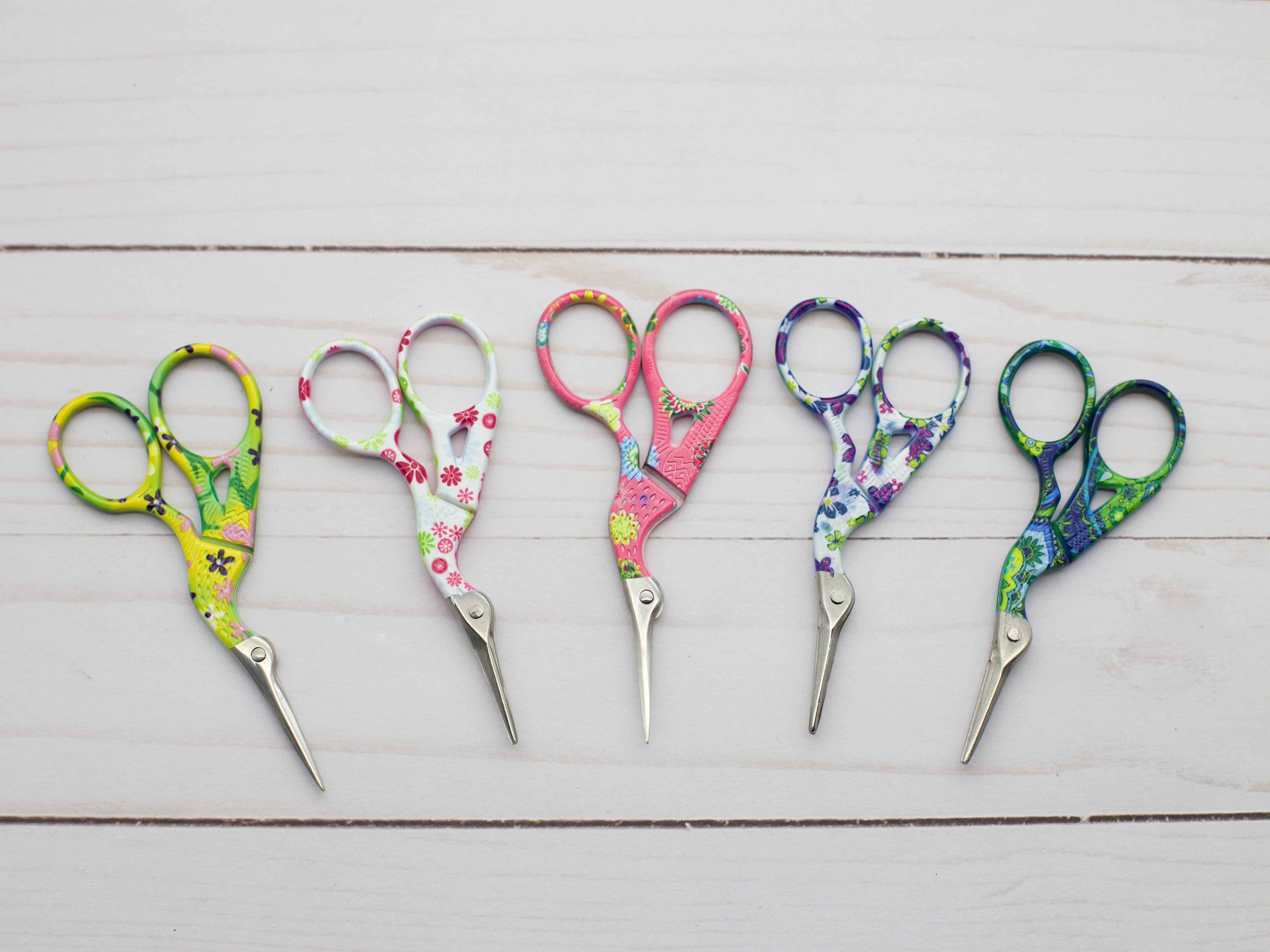 Colorful Scissors & Sheaths: Yellow / Pink