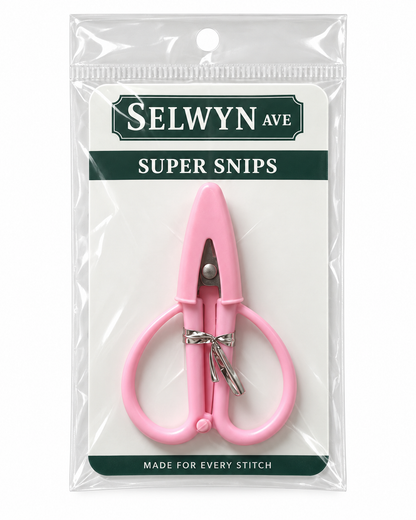 Super Snip Mini Thread Scissors with Silicone Sleeve: Clover