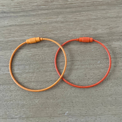 Stainless Steel Wire Rope Key Rings: Dark Green
