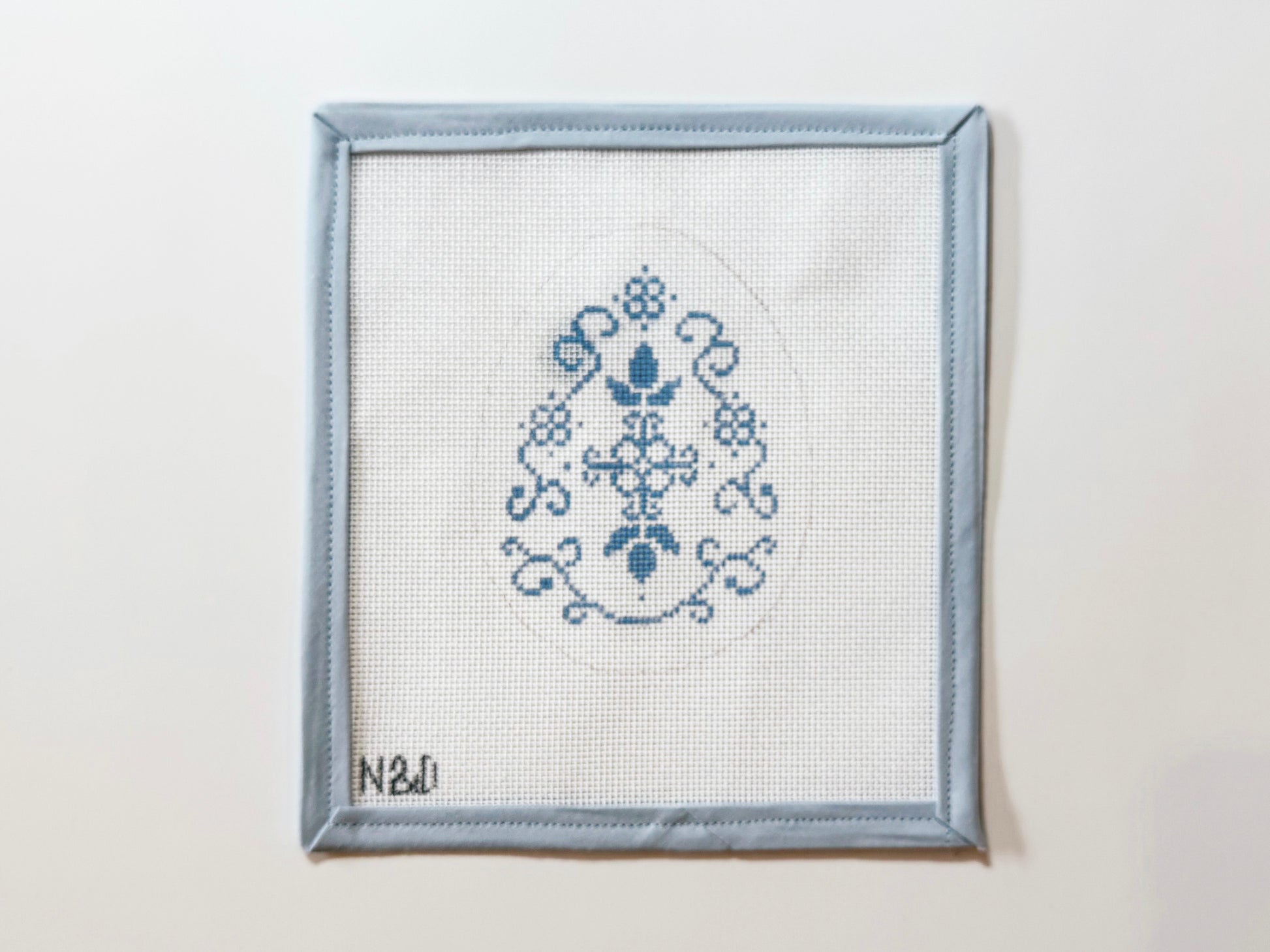 Blue Damask Swirl Egg Canvas