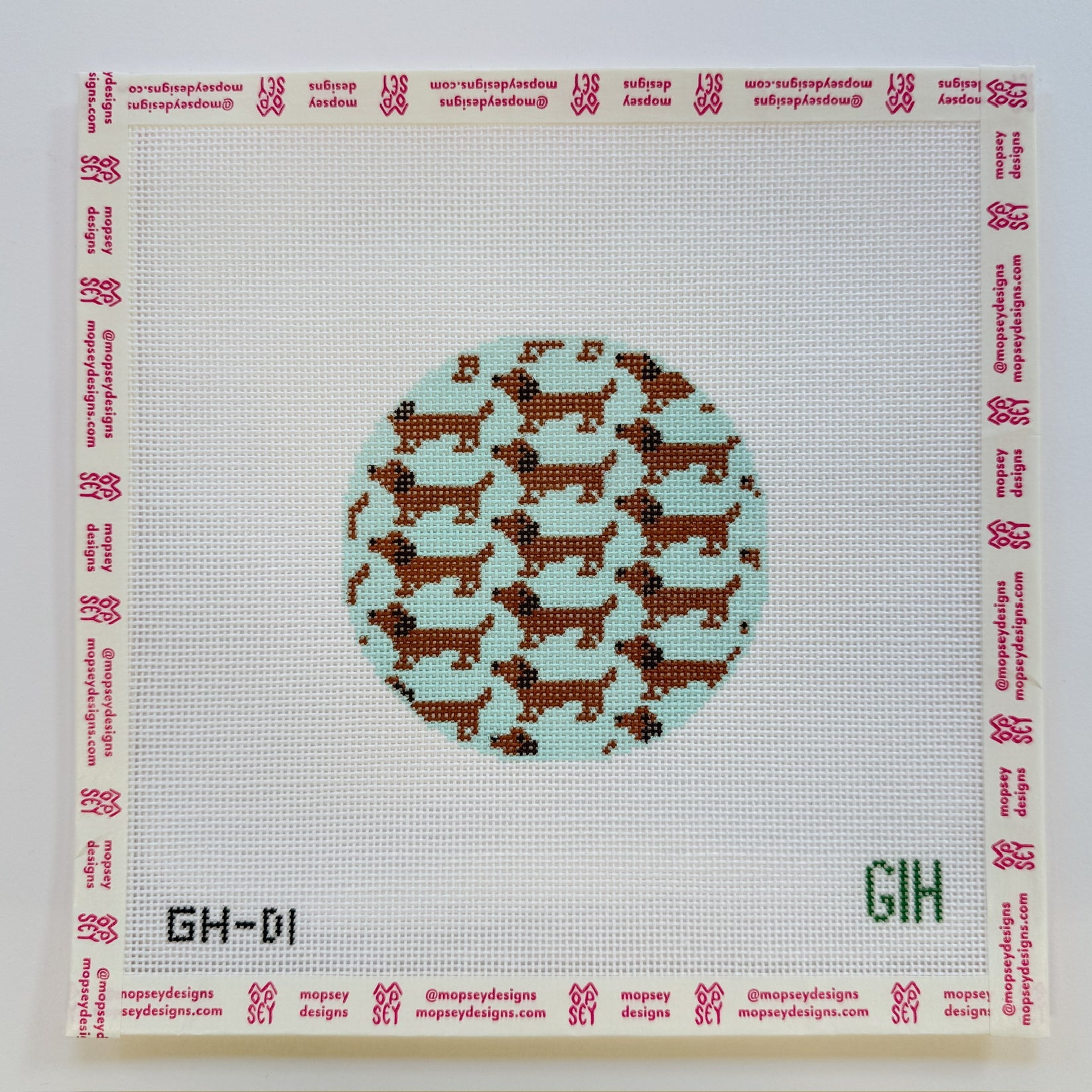 Green Heart Needlepoint: Dachshund Canvas