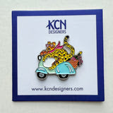 Dolce Vita Leopard Needle Minder