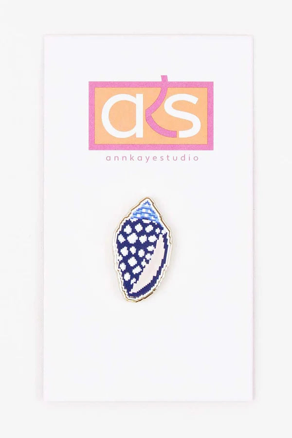 Melampus Shell Needle Minder