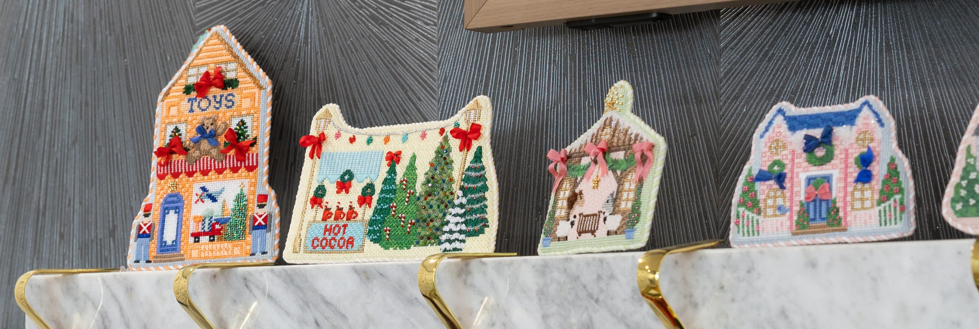 Le Point Christmas Village Day