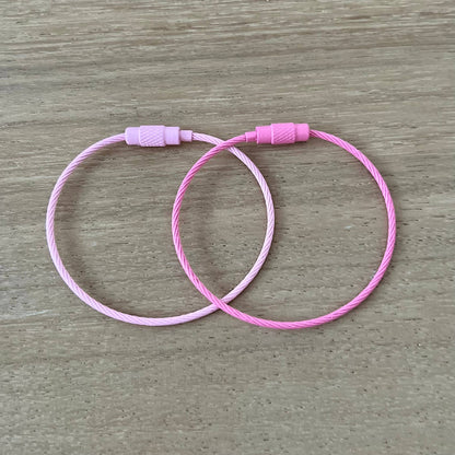 Stainless Steel Wire Rope Key Rings: Gold