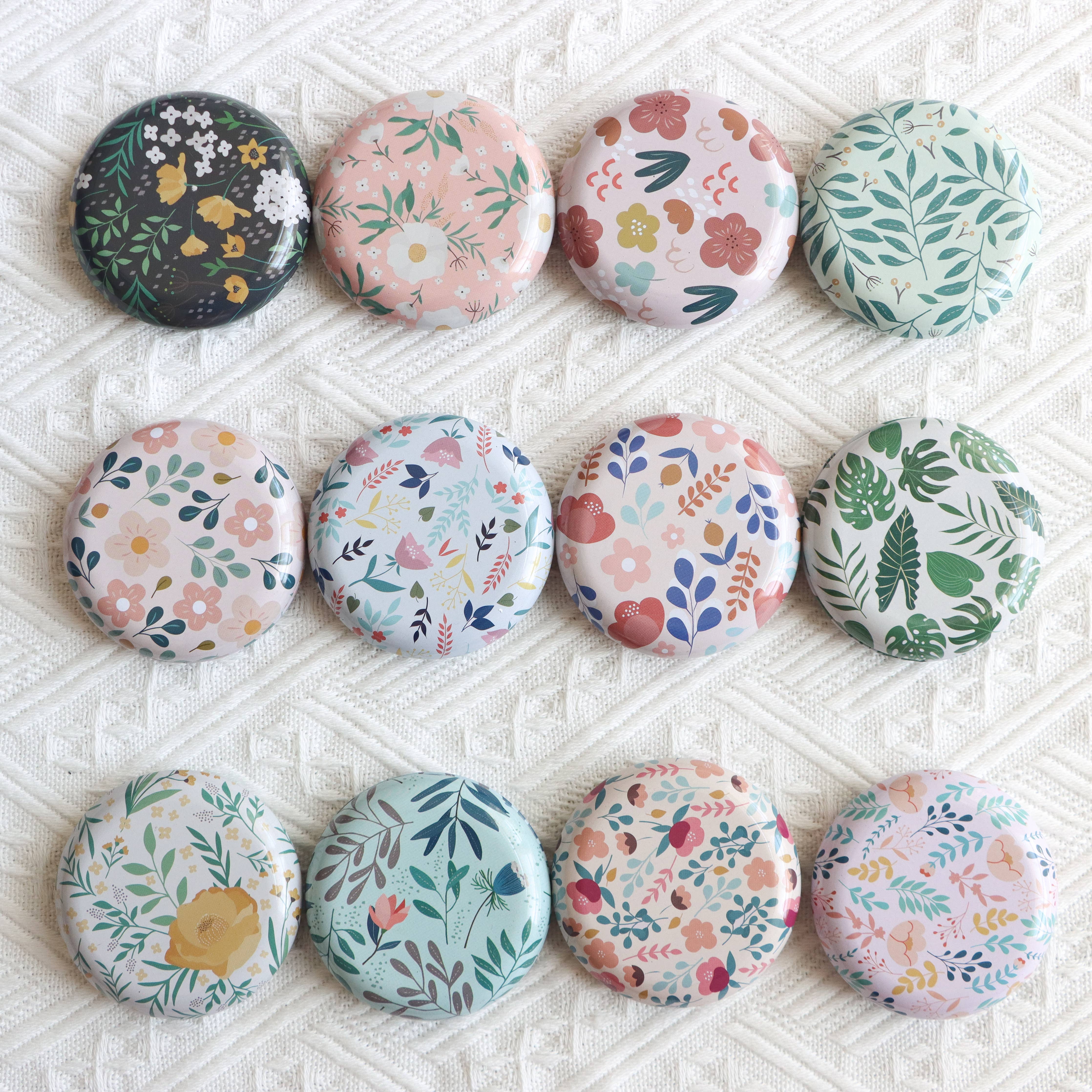 Round Magnetic Needle Case for Embroidery/Cross Stitch/Hand Stitch/Sewing - Modern Style Needle Organizer: NEW Floral / Random
