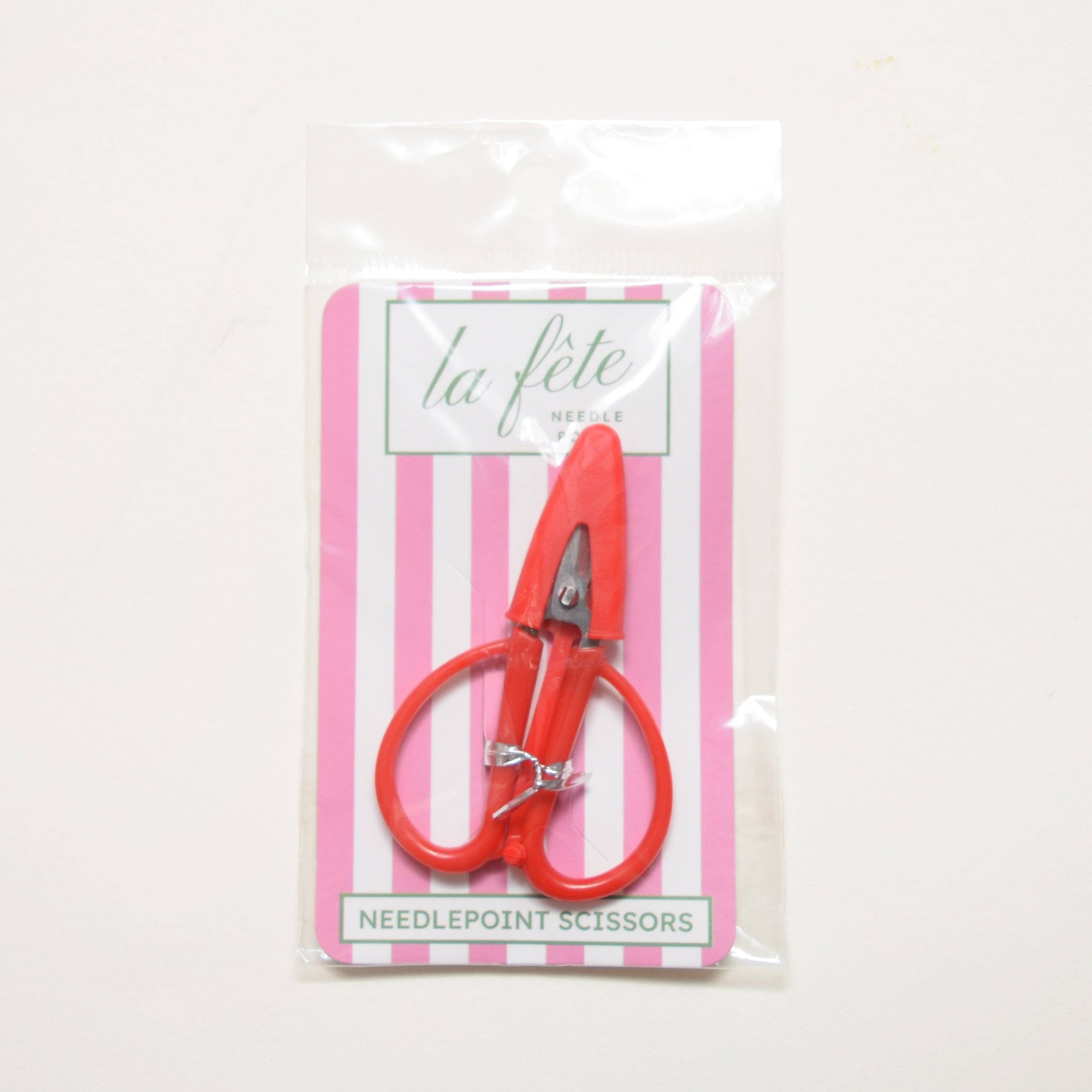 La Fete Needlepoint Mini Thread Cutting Scissors: Blush