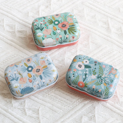 Small Magnetic Needle Case : Floral B