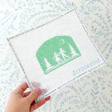 Mint Green Figure Skaters Silhouette
